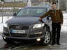 Alex am Audi Q7