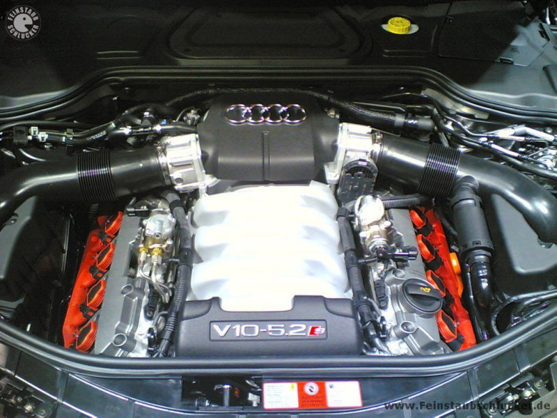 Audi S8 Motor