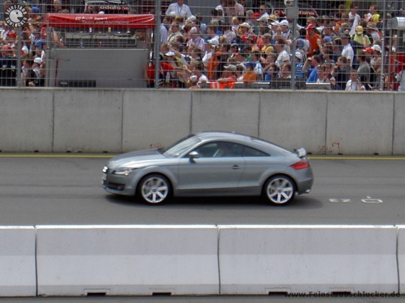 Audi TT - grau