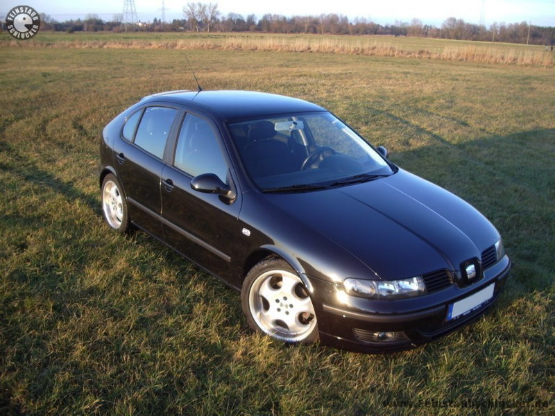 Huaba - Seat Leon - Vogelperspektive